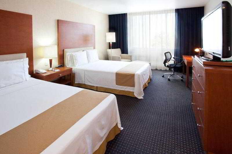 Express By Ihg Hotel Puebla