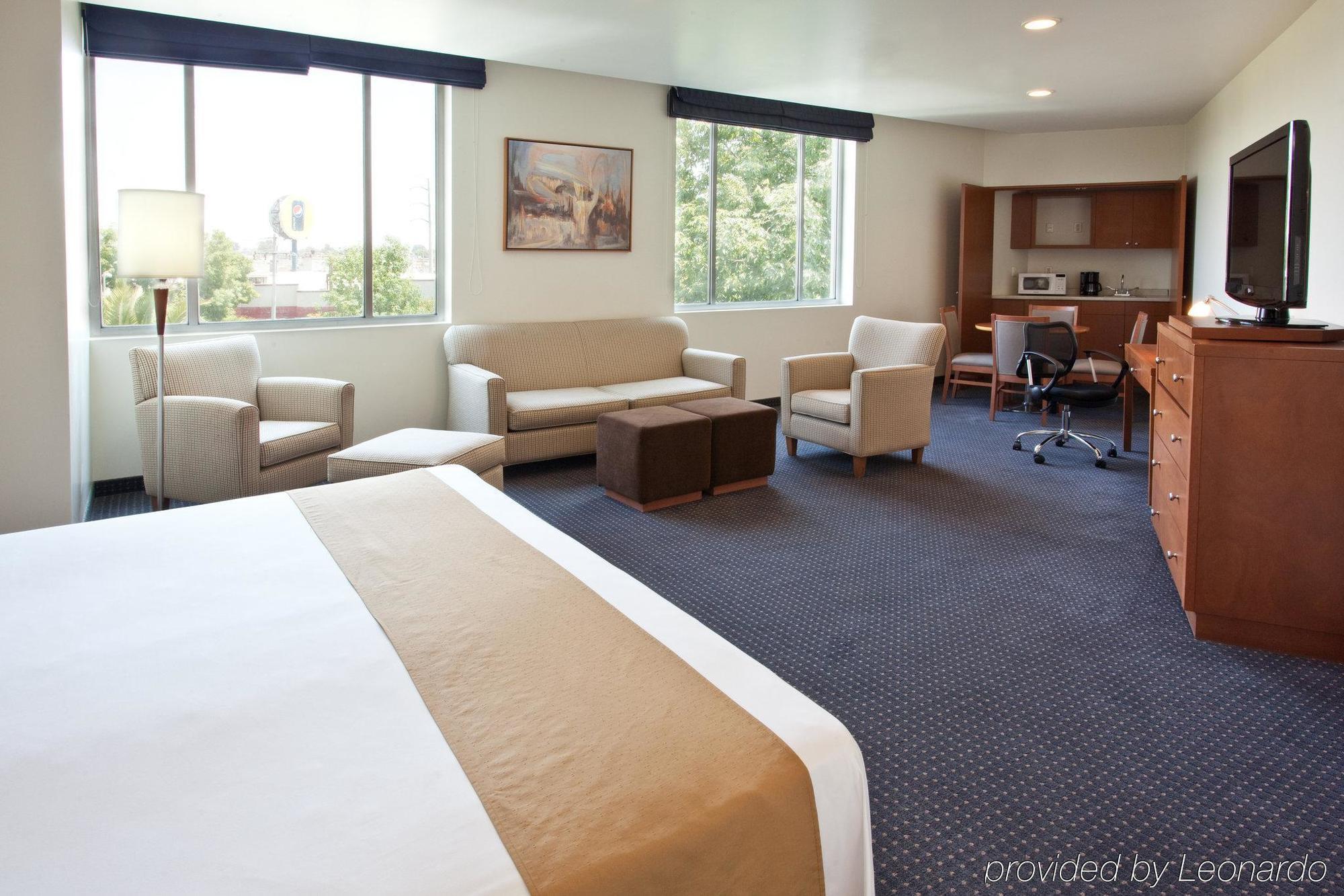 Express By Ihg 4*