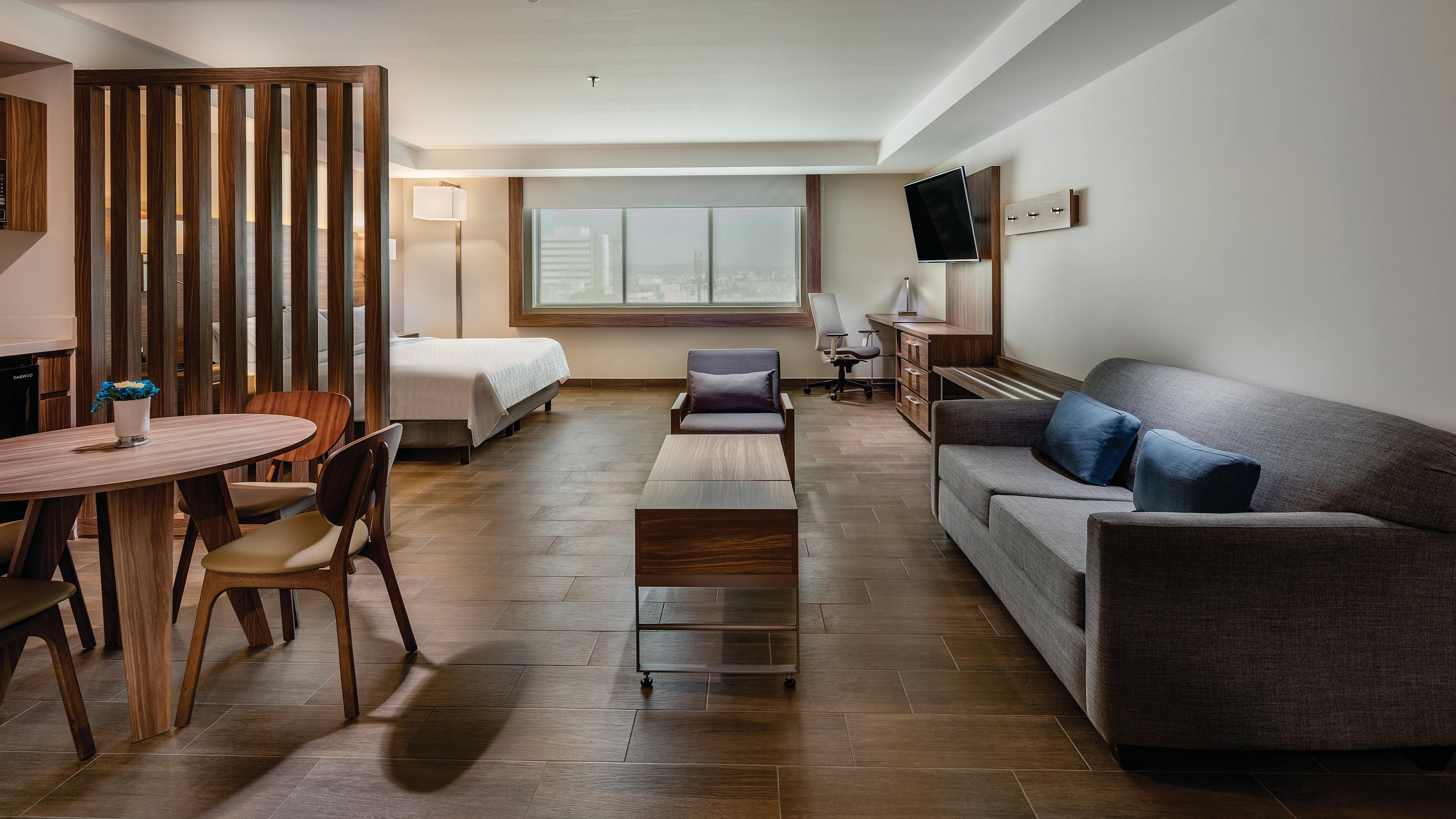 Hotel Express Puebla, An Ihg 4*